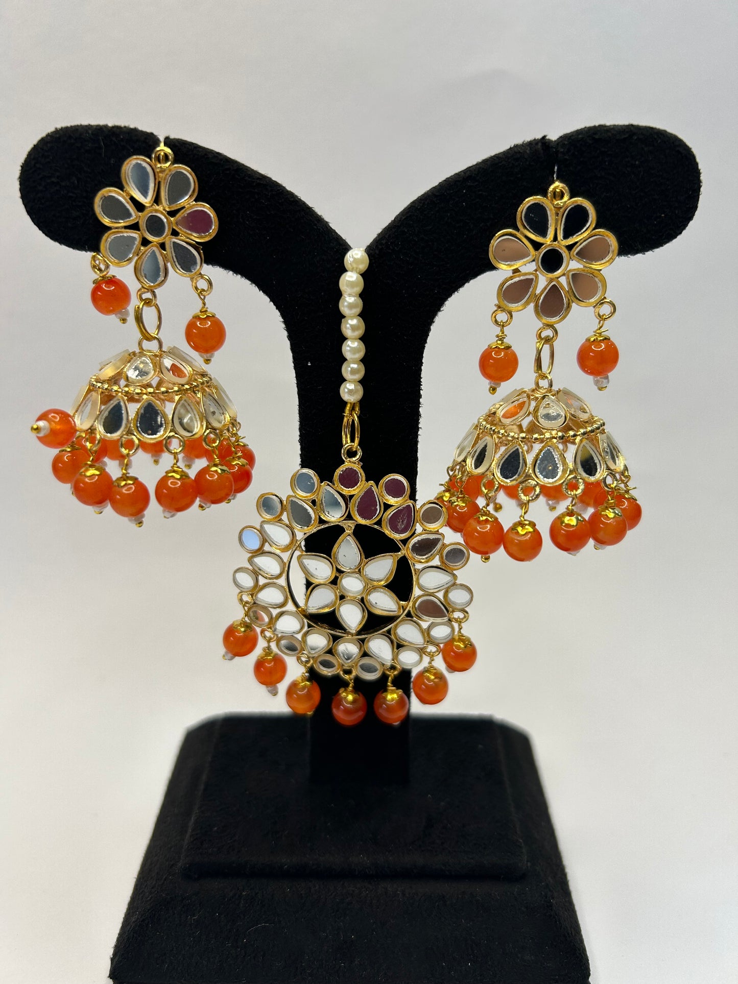 Orange color Gold Plated Traditional Floral Kundan Pearl Choker Necklace Jewelry Earrings & Maang tikka Set For Women