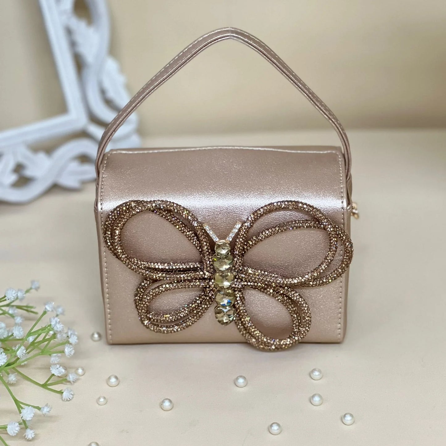 Shine Bright with the Stunning Glitterfly Bag – Your Perfect Sparkling Companion