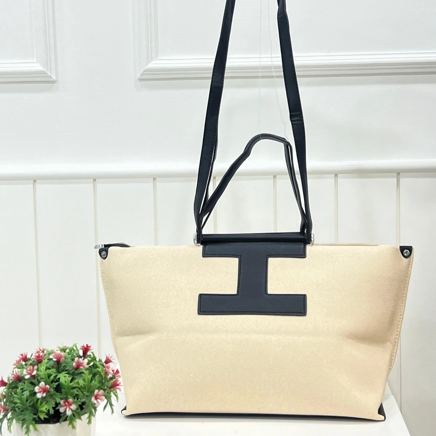 HELIN TOTE BAG